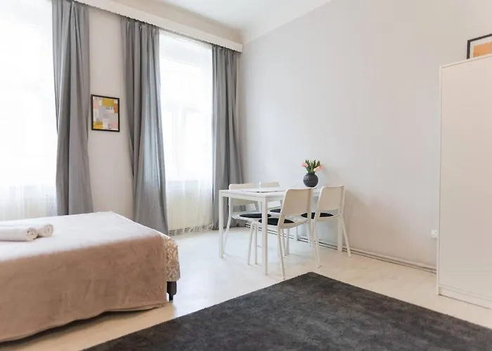 Marvelous 2 Bedrooms Flat Near To Hauptbahnhof Διαμέρισμα *