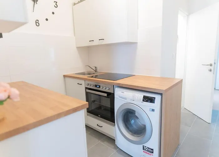 Marvelous 2 Bedrooms Flat Near To Hauptbahnhof Διαμέρισμα