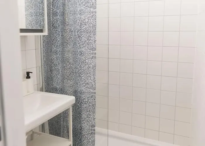 Marvelous 2 Bedrooms Flat Near To Hauptbahnhof Διαμέρισμα Βιέννη